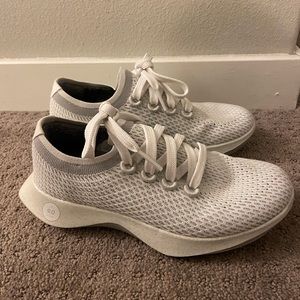 Allbirds running shoes! Worn only a few times in excellent condition!!